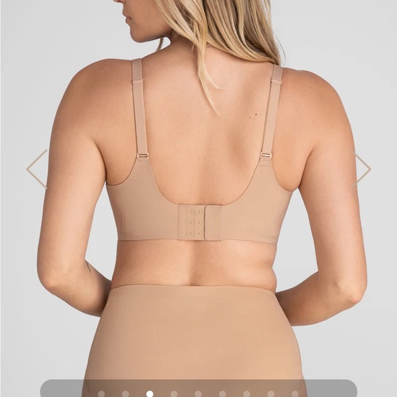 Honeylove Cross over V neck Bra in Sand - Picture 2 of 8